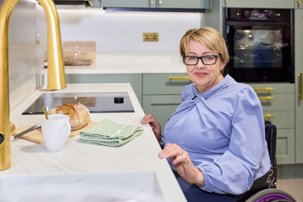 Tanni demonstrating the waterfall edge